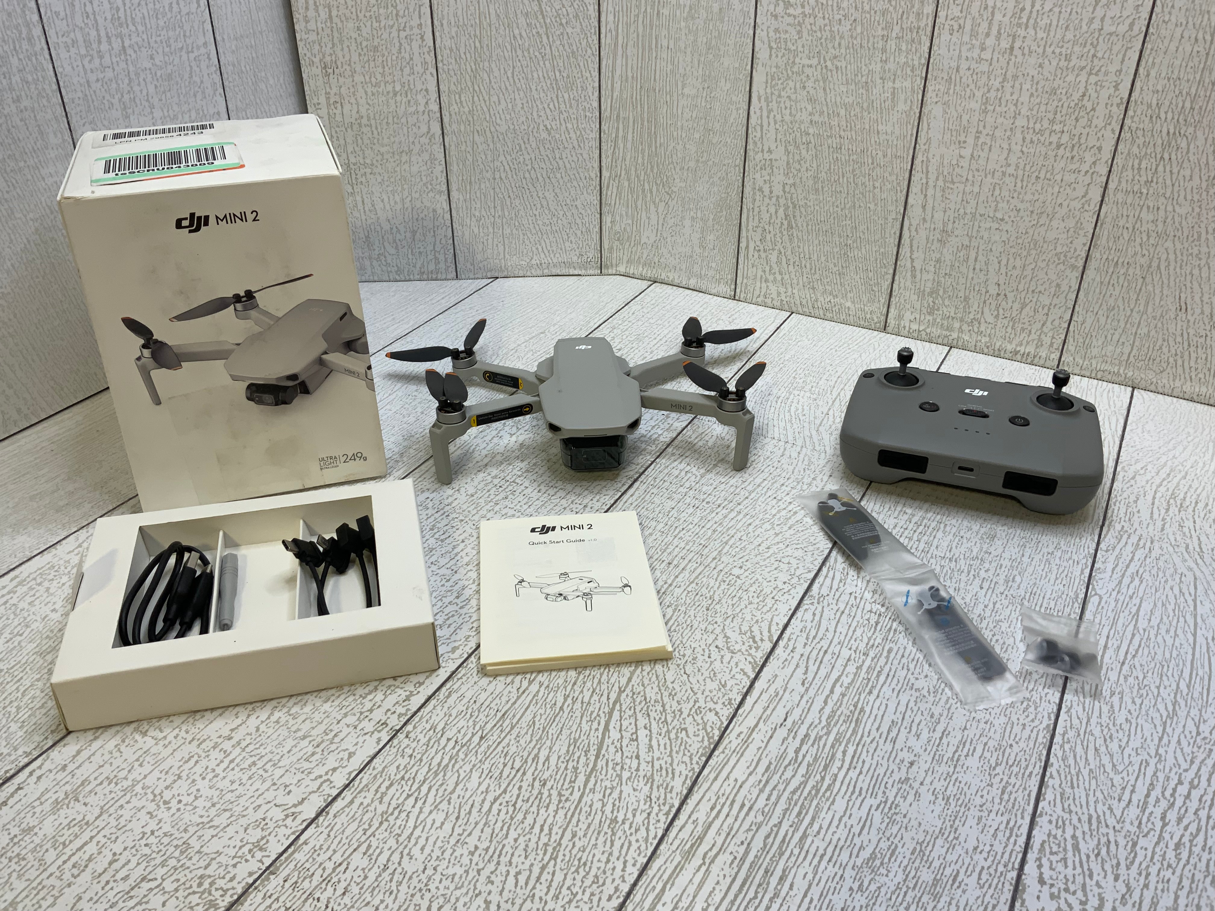 DJI Mini 2 – Ultralight and Foldable Drone Quadcopter, 3-Axis Gimbal - 4K Camera (7951537897710)